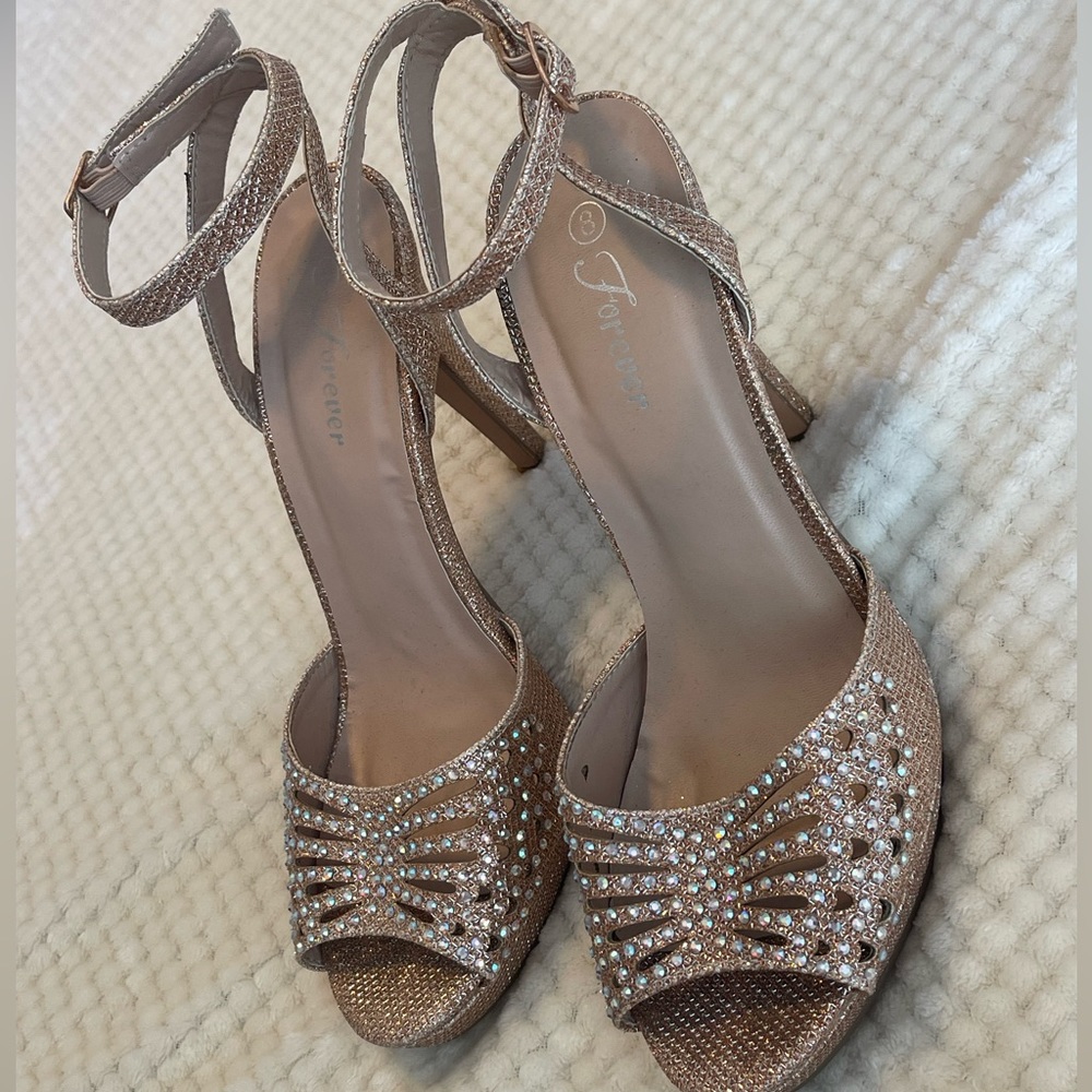 Boutique Prom/Wedding/Event Heel Shoes Size 8